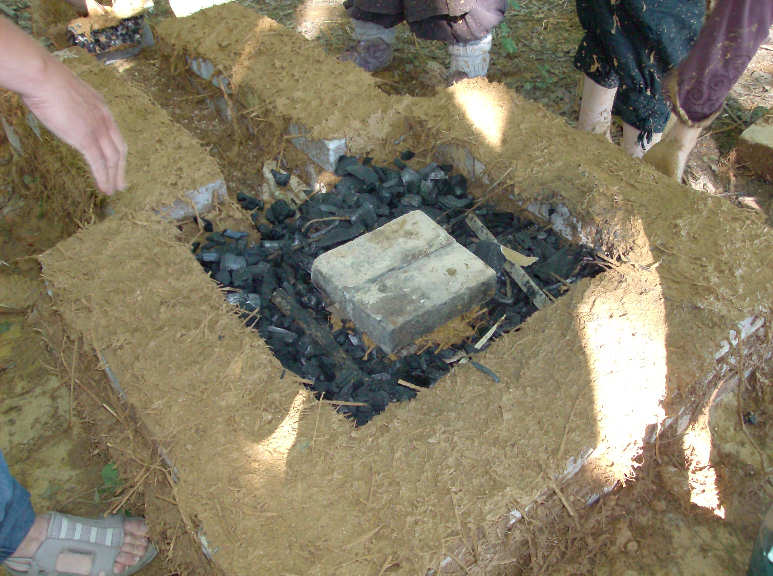 Four monumental spectacle