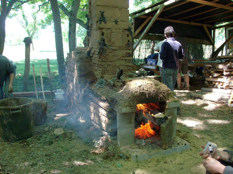 Four monumental spectacle