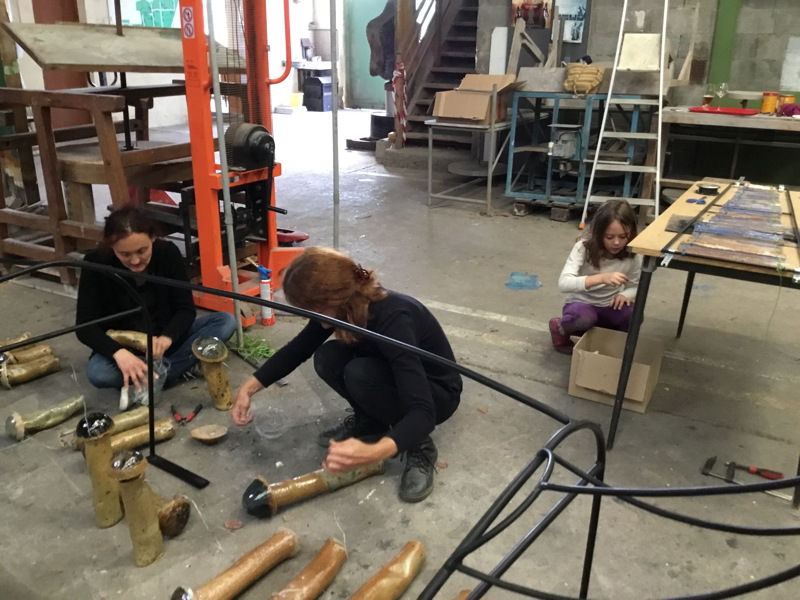 Projet avec les jeunes d'Herserange pour la cr&eacute;ation d'un totem musical Songes.