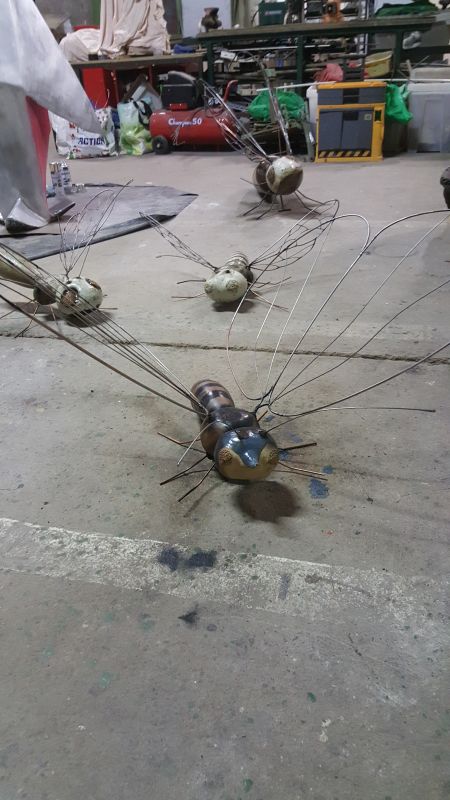 Projet artistique insectes pollinisateurs