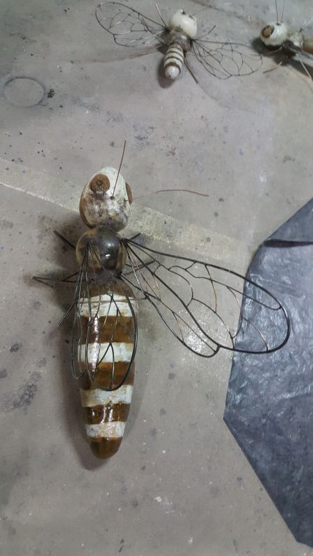 Projet artistique insectes pollinisateurs